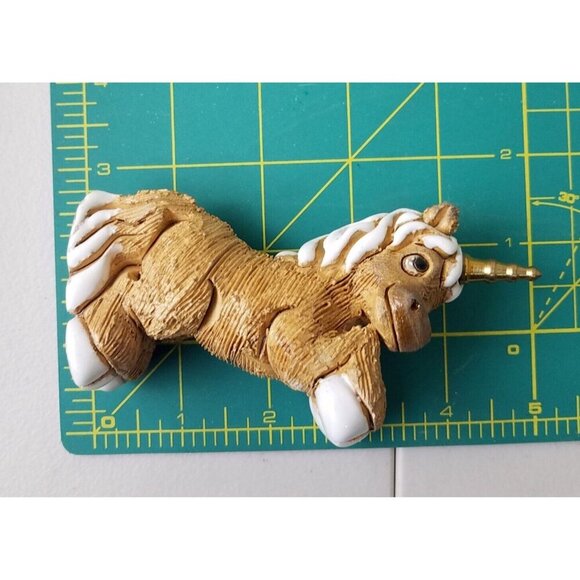 Vintage 1970's Unicorn Figurine W/ Brass Horn Sand Cast 5" Figurine Signed Tan - Picture 6 of 7